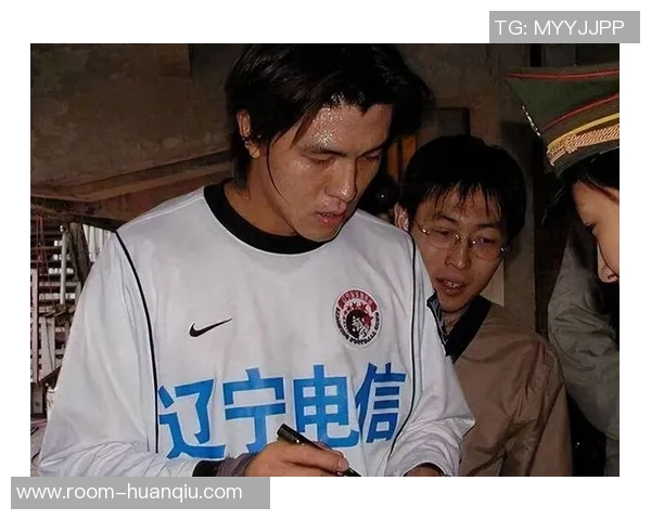 刘洋与张玉宁黄政宇等国足队友新年首训合影分享训练时光 刘洋与张玉宁黄政宇等国足队友新年首训合影分享训练时光