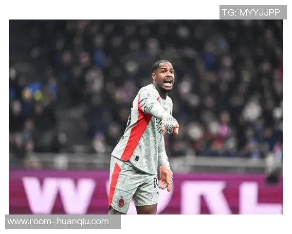 迈尼昂与AC米兰达成续约协议将与莱奥共享队内最高薪水